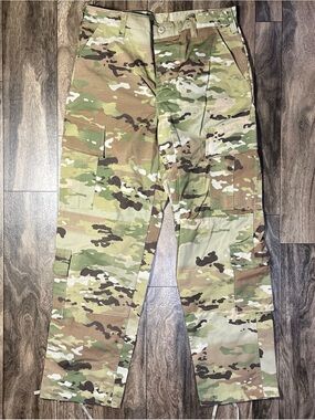 US Army Combat Uniform ACU Ripstop Pants Mens Medium Regular 36x33 Multicam OCP